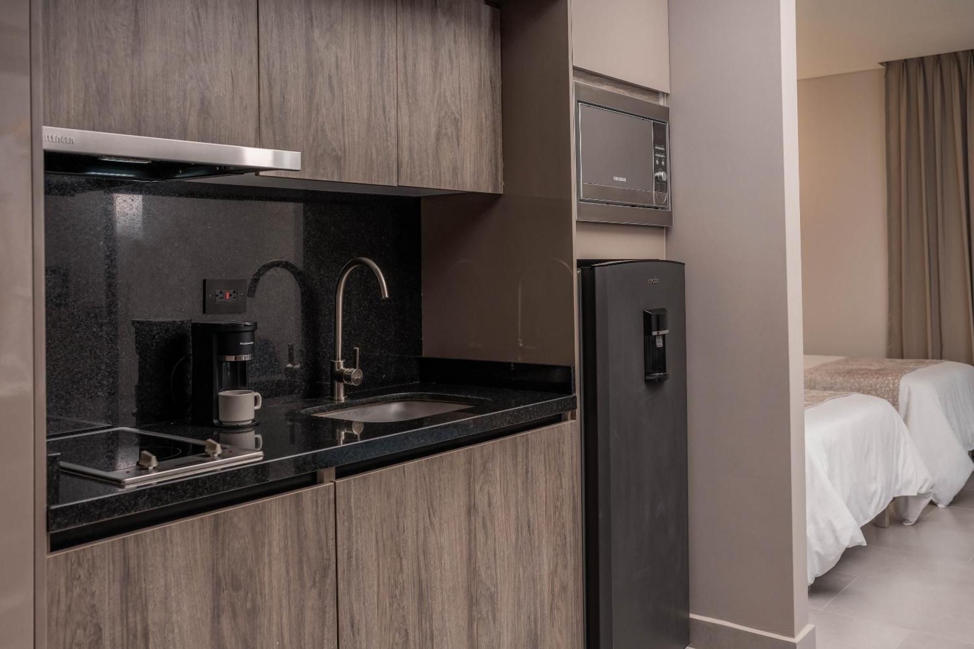 Amari Living Suites Barranquilla  Eksteriør bilde